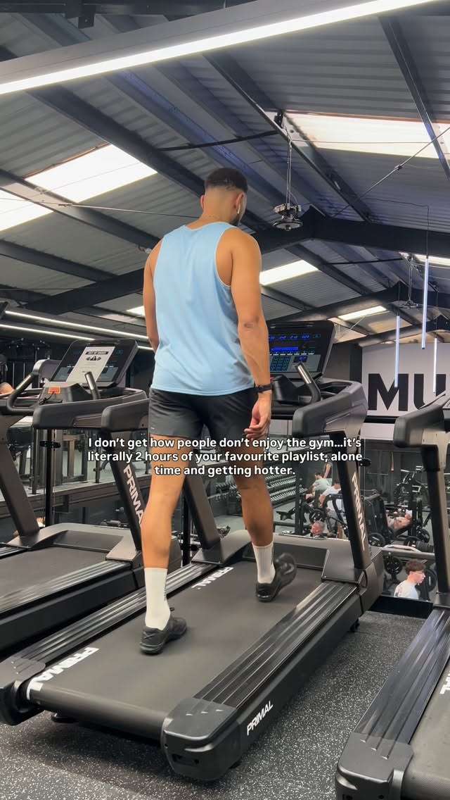Fall in love with taking care of yourself, getting hotter is just a bonus 🤝🏽