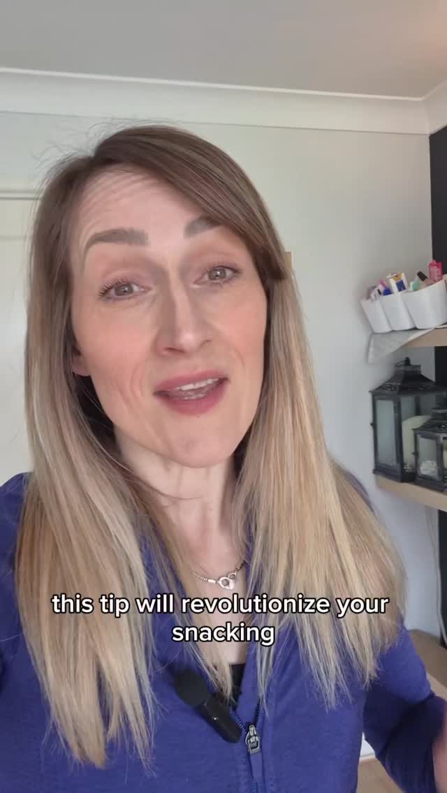 Pringles, pringles GET IN MY BELLY. (But not before ive done this) π
Follow @hannahjoyfitness for simple fat loss and fitness tips that will change the game for your body π«Ά
#fatlossover40 #snaccident #food #crisps #personaltrainer