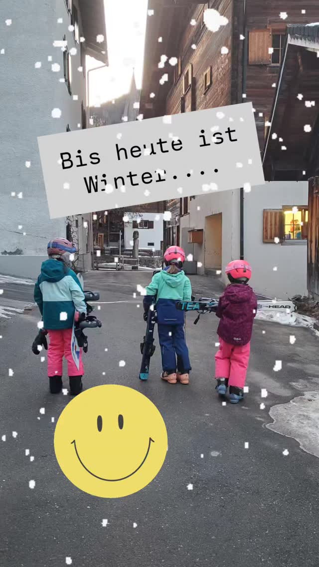 ende W I N T E R ❄️
Für viele von uns ist der Winter schon lange vorbei...
Doch... Solange wir alle noch auf die Ski-Piste gehen und alle Winterkleider immernoch im gebrauch sind, ist es Winter 😉🤣
Es war für uns alle ein so schöner Winter, mit vielen Erlebnissen auf der Pist...
Sogar unser jüngster freute sie bis zum Endehin an Hanspeter's liebstem Sport, dem Ski fahren.
Die Skilifte sind geschlossen🎿
Der Frühling kann kommen 🌱
#biohof_rofel #arosalenzerheide #familienleben