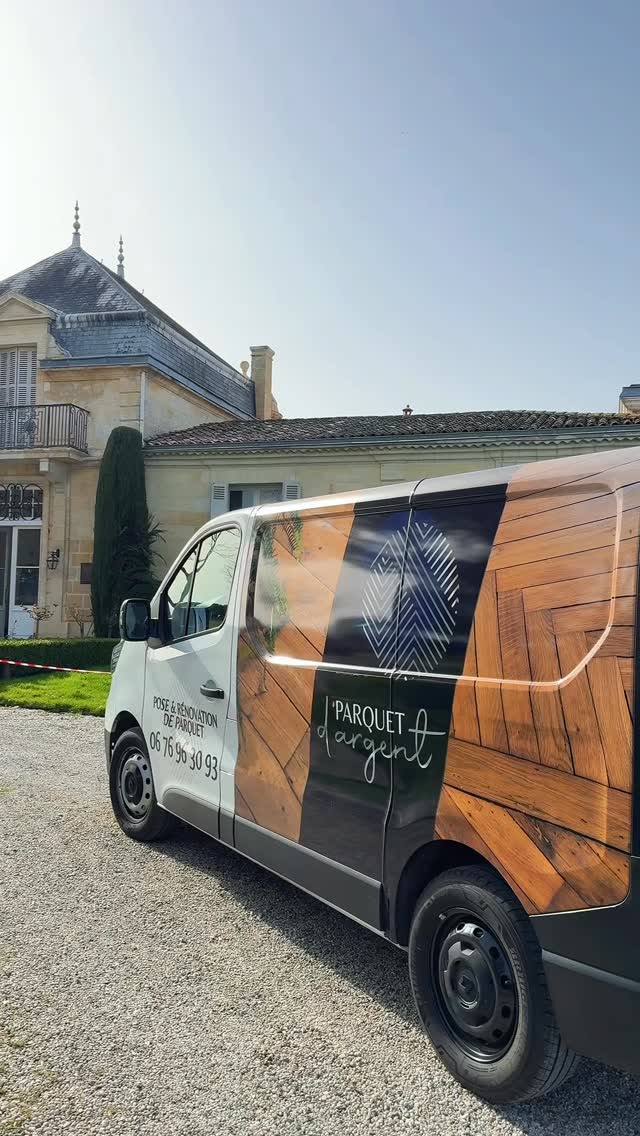 Le début de chantier à l’Hôtel Cordeillan-Bages (Como) 🪵
Un projet d’envergure avec 1300 m² de ragréage et 1050 m² de parquet en pose collée avec ses finitions.
Merci à @reverso_revetements pour la confiance pour ce chantier 🤝
La suite très bientôt
📍 Réalisation par Parquet D’argent
#parquetdargent #chantier #posedeparquet #gironde #parquet