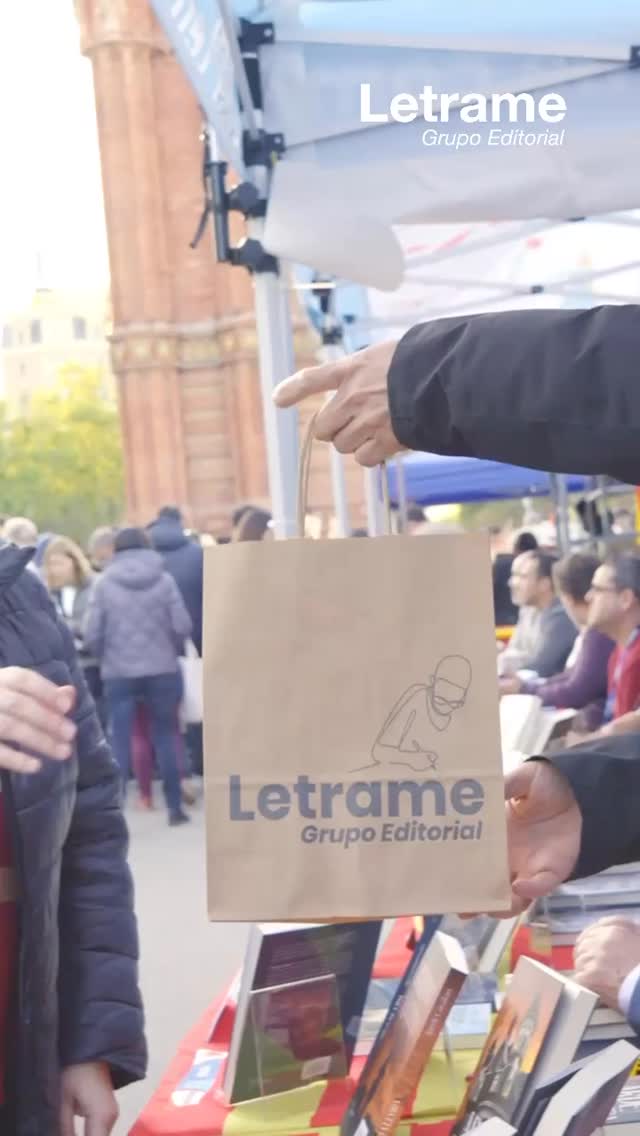 📖 “Causas distintas, los mismos síntomas – Ansiedad bajo control”
no es solo un libro…
es lo que he visto durante años en consulta.
Es lo que viven miles de personas cada día.
Y este Sant Jordi estaré allí para ti.
🌹 Si alguna vez has sentido ansiedad…
🌹 Si has tenido pensamientos que no paran…
🌹 Si quieres empezar a cambiar de verdad…
👉 Ven a verme.
Te firmo el libro, pero sobre todo… te llevas una herramienta para cambiar tu vida.
📍 Barcelona – Paseo Lluís Companys
📅 23 de abril
⏰ 17:30 a 18:30h
Nos vemos allí.
—
Dr. Marcos Cabezas @letrameeditorial
#SantJordi2026 #SantJordiBarcelona #FirmaDeLibros #AnsiedadBajoControl #Psicología