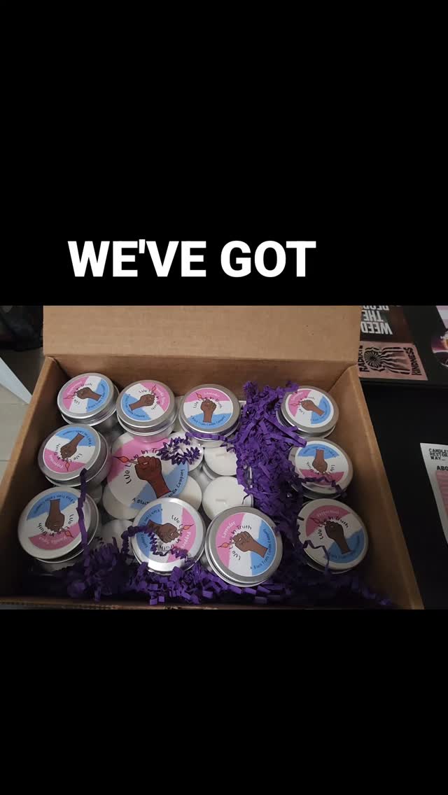 Last week we had the opportunity to partner with @blacktranstravelfund in support of offering free candles to our trans sibs in Cuba @redafrocubanatrans
We hope that these candles continue to light the way of your consistent resilence.
We see you.
We love you
Thank you for trusting us with this small offering.
If you have not already please continue to donate where you can.