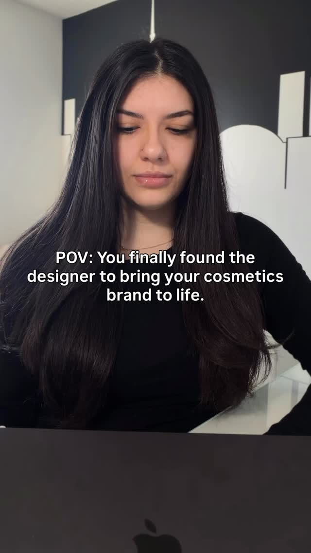 VELDT
natural cosmetics // Brand identity design
Veldt is an elevated skincare brand that merges high-end editorial aesthetics with clean, natural formulas.
Commissions / Bookings are open. inquire via link in bio / email / dm
#branddesigner #graphicdesigner #visualidentity #branddesign #packagingdesign