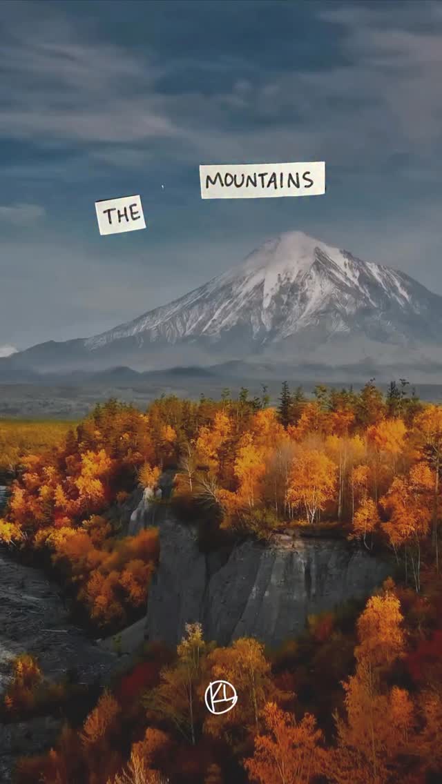 The heavens declare the glory of God, and the sky above proclaims his handiwork.
Psalm 19:1
Poetry + video: @kategoescreating�Music: @sarahsparksmusic