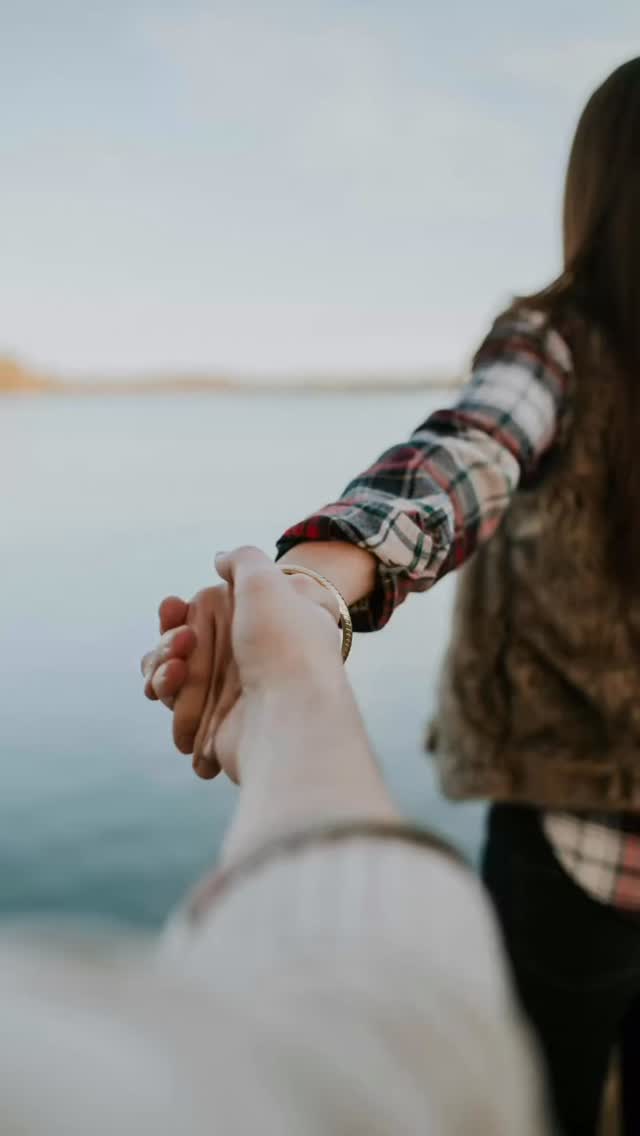 Trust the timing of your life 🤍 #soulconnections #universalguidance #trustthetimingofyourlife #keepglowing