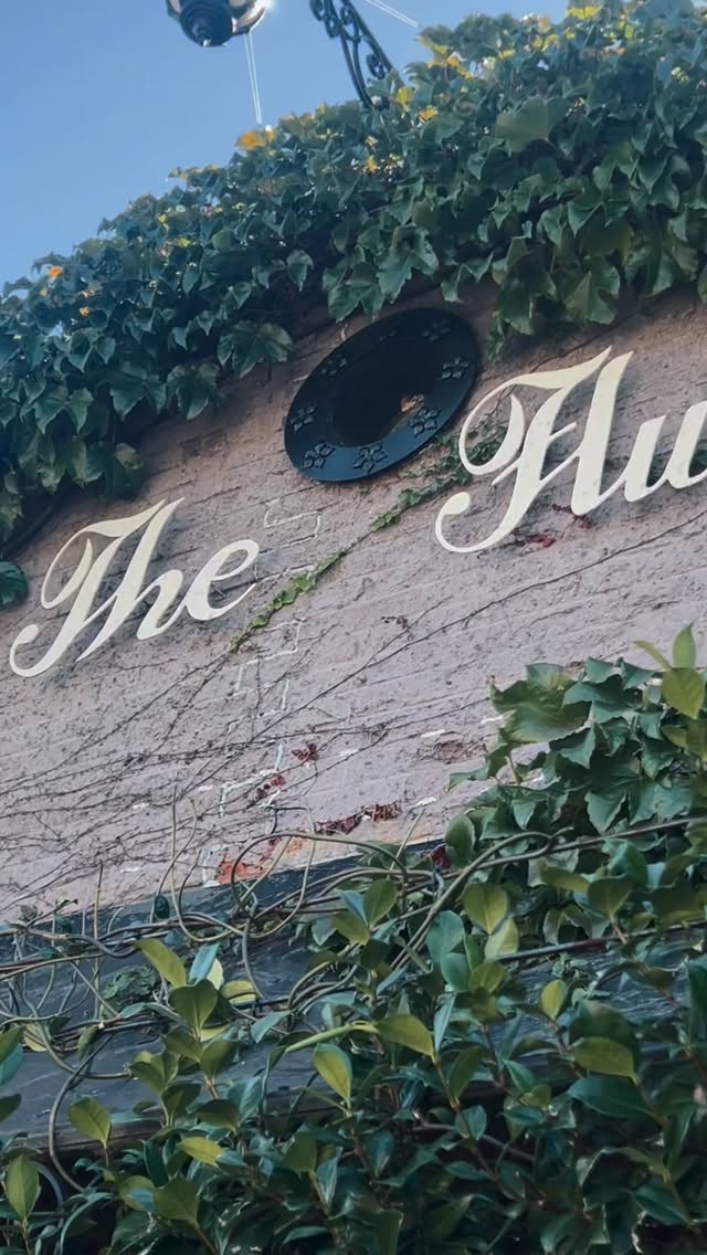 Saturdays at Flute, come say hi 👋🏼