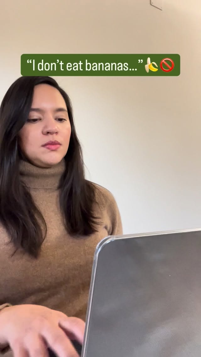 “I don’t eat bananas… I even pick carrots out of my salad… and I’m still stuck.”
I hear this more than you’d think.
It feels like you’re doing everything right —
cutting carbs, being careful, trying to stay “on track.”
But focusing on tiny things like this
usually isn’t what’s driving progress.
And for the record…
you should eat the bananas and the carrots.
If this sounds familiar, DM me “STUCK” and we can figure out what’s actually going on 🤍