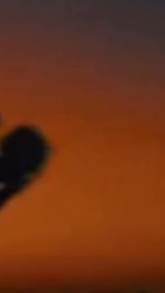 Always On The Run - my first single from Western Heart - is out FRIDAY. Gorgeous lyrics by Alfred Howard ❤️🔥 Tell me, was this the song that first led you here?
#alwaysontherun #jenngrinels #indieartist #newmusicfridays #indiefolk @alfredhoward23