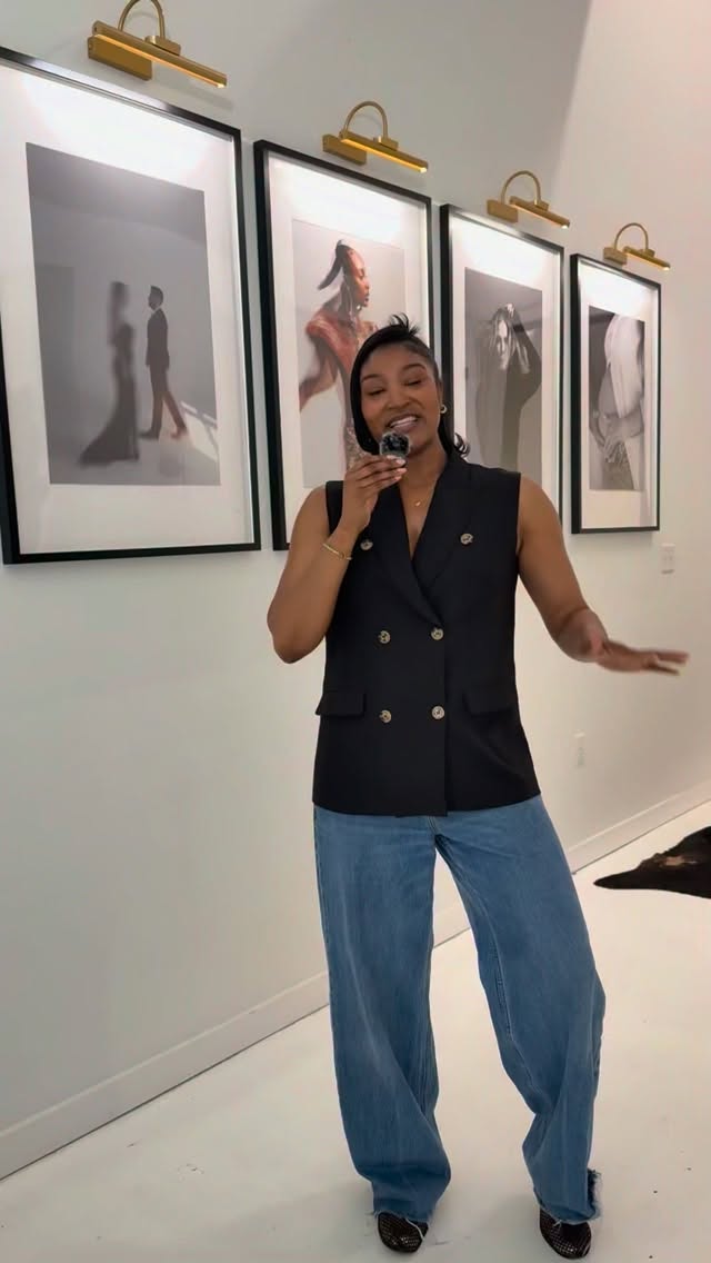 Our Photo Contest Galleria wall is here!!! Congratulations to the fist round winners
@christinablock.co
@i_am_kd_sawyer
@tanyabondarenko_photo
Come in and you’ll see their work displayed on these oversized framed images! If you want to be entered for next round be sure to tag Luxury Point Studio when posting your images ✨
#jacksonvillephotographer #jacksonville #creativespace