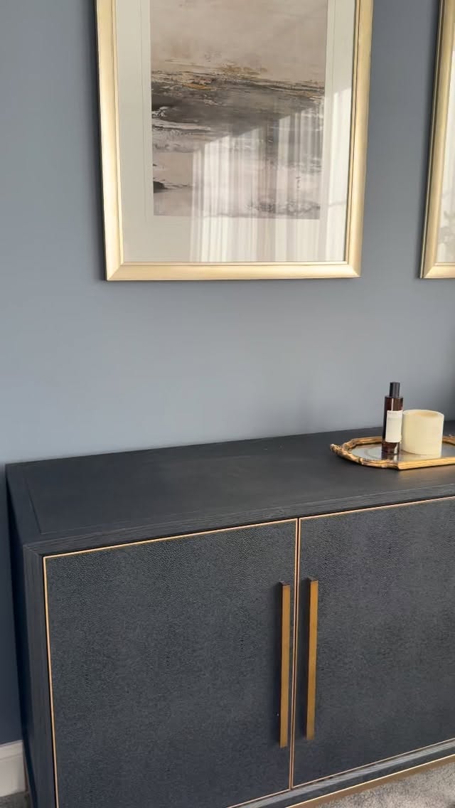 A little corner of luxury ~ 🏡🤍
#letsstyleinteriors #propertystylingsydney #luxurystyling#premiumhomesforsale #milliondollarlisting