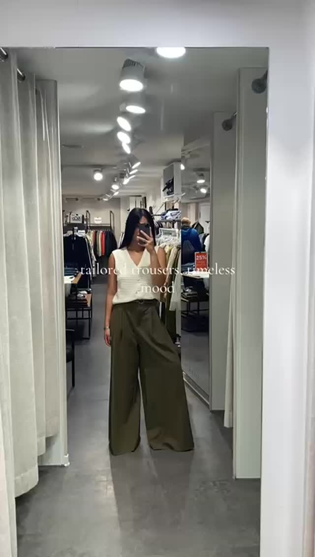 Office core? Already handled 😌
You know it, we know it… now come, it’s Mid Season Sale time 🔥