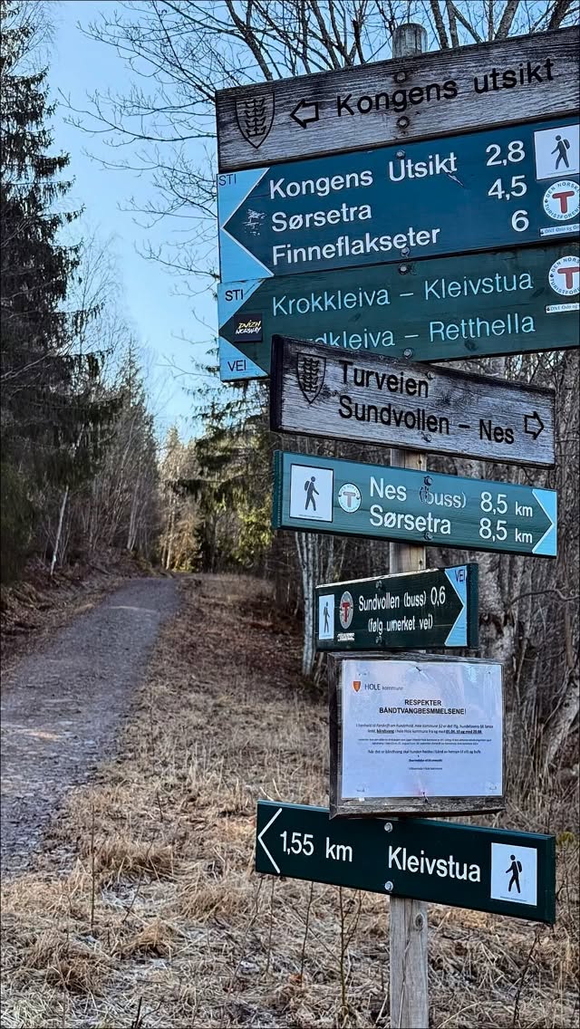 #kleivstua #kleivstuahotell #møtestedetpåkrokskogen #krokskogen #gamlekongevei