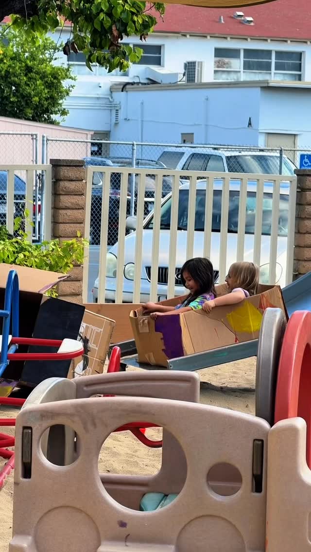 At TCP, play turns into real adventure 🛝📦👭
What started as our Box City project — building and painting our own little world — quickly turned into something even more fun 😄
Because here, imagination leads the way ✨
Kids create, explore, and turn the simplest things into the best memories.
That’s what play-based learning looks like 💫
❤️🐳