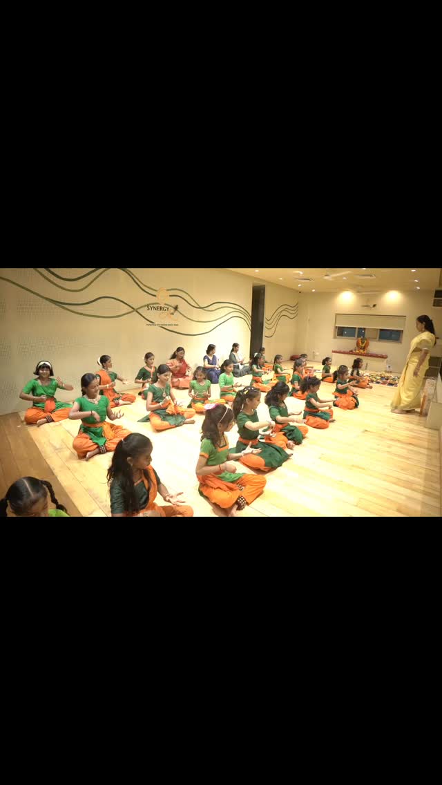 _"Dance is sadhana when Guru guides the way"_ πͺ·
SangiTharanga Dance and Music School Surat
Admission Open for June - May batch.
β Guru-Shishya Parampara
β Personal attention
β Stage & Talent Show opportunities
β Annual show + Vijayadashami Nritya Seva
β SSBSK Diploma exam coaching
*JuneβMay Batch Open*
*Contact to join!* 9099084814
#Admission #Bharatanatyam