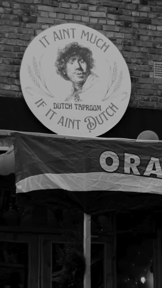 The countdown is on.🇳🇱
Two days. One taproom.🍻
Koningsdag is about to take over and we’re going FULL orange.🧡
#Londonevents #Weekend #Koningsdag #Bermondseybeermile
#Kingsdaylondom