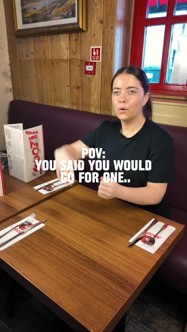 Oooooh waitoooor.. We've all been there🤣
Brownie points for whoever guesses the movie🧽🤣