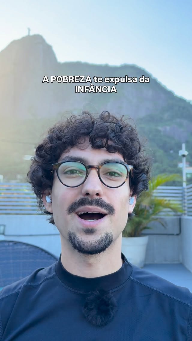 A pobreza te expulsa da infância. Eliminação Gab BBB26
#bbb #bbb26 #panquequinhadebanana #traumadapobreza #escassez