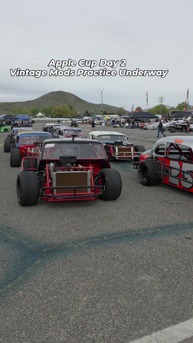 It's day 2 of the 57th Bonney's TYM Tractors Apple Cup. @tricityraceway_rmec
On deck today:
- Mini Stocks
- Vintage Mods
- Super Lates ( @nwslms )