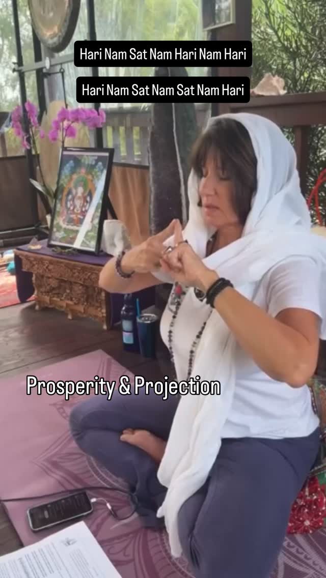Meditation for Prosperity and positive projection to harness the new moon in Aries energy. Hari Nam Sat Nam Hari Nam Hari - Hari Nam Sat Nam Sat nam Hari. Hari is the creativity of God Source and Sat Nam amplifies the energy of it a million times! Ask us about our upcoming Kundalini Yoga teacher Training beginning in October #teachertraining #kundaliniyoga #prosperity #meditation #soundhealing