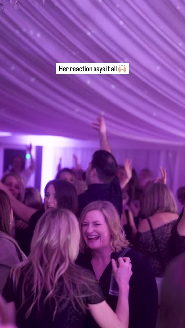 Anyone can play music. Not everyone can do this.
The difference is everything.
🎥 - @rewindthedayweddingfilms