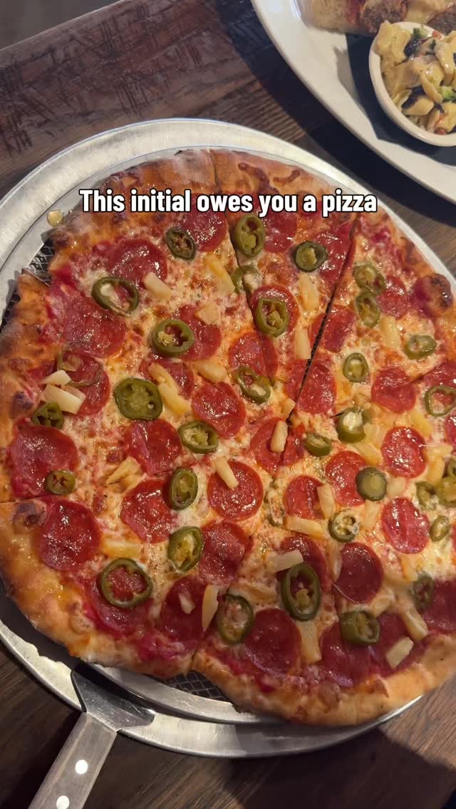This initial owes you a pizza! 🍕 Send this to your “J” friends.
#caponescoalfiredpizza #pizzalovers #fortmyersflorida