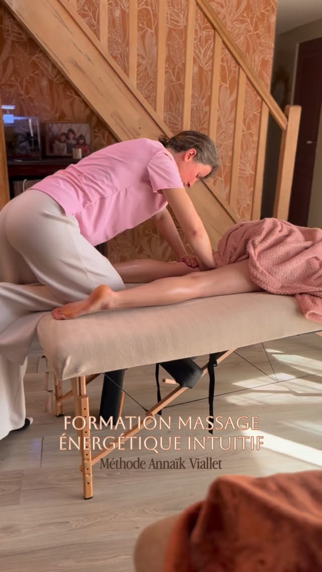 ✨Formation professionnelle au massage énergétique intuitif.
Méthode Unique par Annaïk Viallet (énergétique, thérapeutique et holistique).
Drôme 26