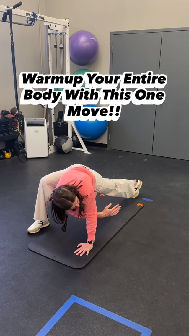 Happy Warmup Wednesday!! This week Cortney is taking us through a modified runner’s stretch that incorporates hip opening, spinal rotation, shoulder mobility, and even hamstring stretching! Try this move before any dynamic activity to prepare your joints and muscles to move like a well oiled machine!
#runningwarmup #injuryprevention #hipmobility #spinalrotation #shouldermobility