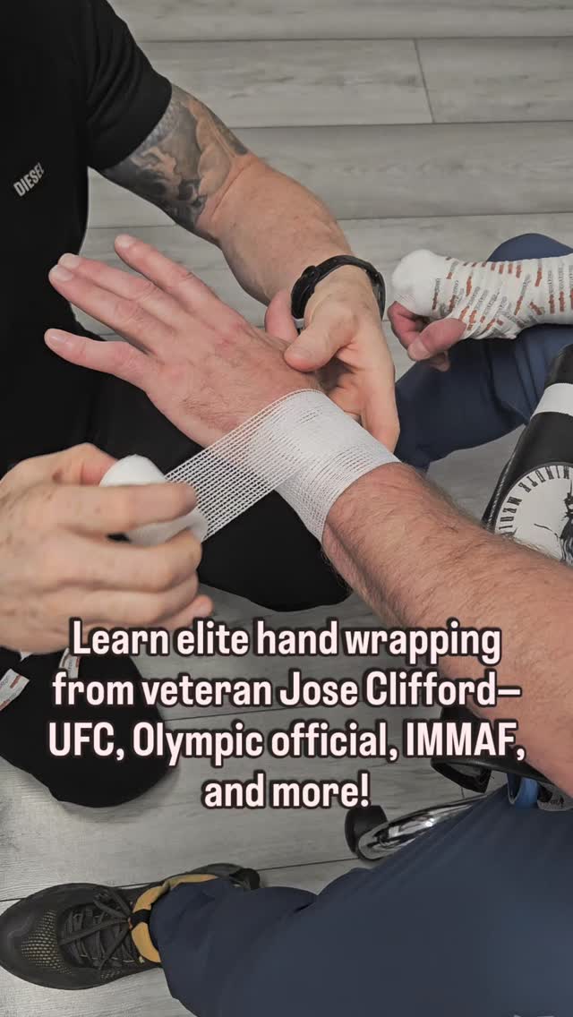 🥊🥊🥊Professional hand wrapping course presented by veteran Jose Clifford, with experience in the UFC, Olympic officiating, IMMAF, and beyond.
Joseph is a physical therapist and one of the most experience cutman in the world 🌏
He has worked with the elite fighters and major organizations such as UFC,
AIBA/IBA, IMMAF, Olympics as an official and more.
With years of experience at the highest level, he truly understand how to protect a fighters hands while maximizing performance in the ring.
⏰️ It is a full-day course with lunch included and all materials provided for practicing hand wrapping.
🎯 Participants will have the opportunity to practice hand wrapping under Joe’s guidance, with real-time corrections.
For more info & bookings 👇
www.handwrapping.nl
@darrenwsimon
@handwrapping.nl
@minutemedicineman@gmail.com
#handwrappingcourse
#coursecertificate
#cutman
#cutmaneducation
