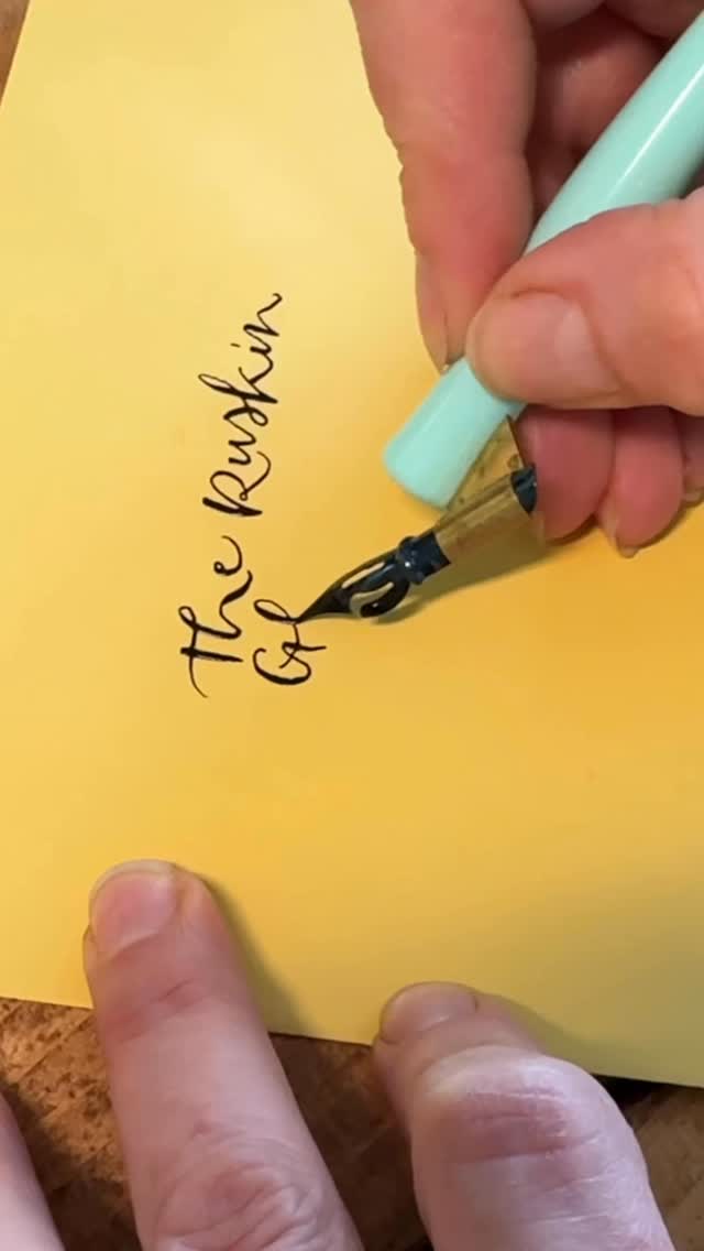 This one’s for you if you’ve learnt the basics and are wondering… what next? ✍️
You don’t need perfect calligraphy — just a feel for the pen and a willingness to play
We’ll guide you through adding movement, shape and flow to your lettering
📍 Ruskin Glass Centre
Saturday 18 April with Katie @kate_lligraphy
Nearly full so book now x #moderncalligraphy #stourbridge #weekendvibes