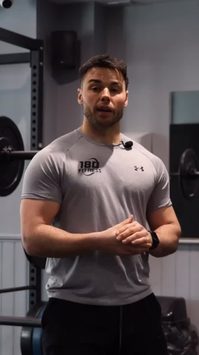 Struggling with pull-ups?
This is where to start 👇🏼
In today’s quick tutorial, we show you how to use resistance bands to build strength for your first pull-up.
Learn proper form, choose the right band, and progress the right way 💪
Pull-ups take time and consistency, but this is where it starts.
Hope this helps 👊
The 180 Team
