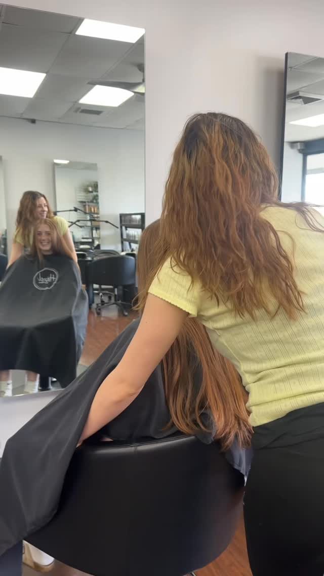 This is your sign to book your next haircut. 🤍
We’ll see you soon,
the Hazel Team
#westernmasshair #AriyahAtHazel