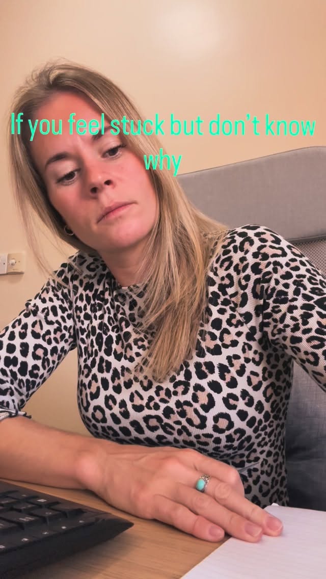 Did you know I offer one off clarity sessions?
A 90 minute session to gently explore what’s going on for you right now, to help you make sense of why you might feel the way you feel. With zero pressure to commit to therapy!
Message me if you’d like to find out more 💬
#clarity #mentalclarity💪 #focus #buildingunderstanding #mentalhealthsupport