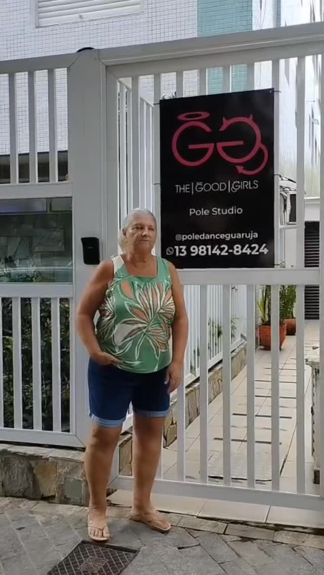 Dona Rita Viti tem um recado pra vocês! 💖
#poledanceguaruja #poledancing #poledancemotivation #guaruja