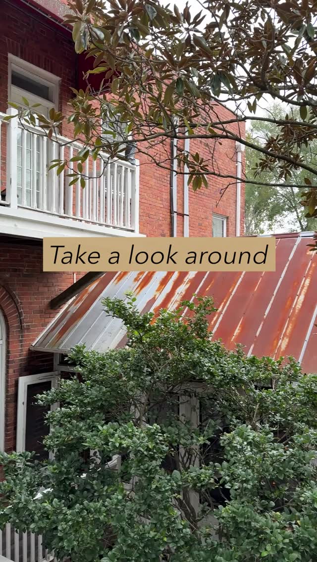 Your first glimpse of comfort ✨
Welcome to The Front Street Inn—where your downtown Wilmington stay begins #TravelGoals #NCAdventures #BoutiqueVibes