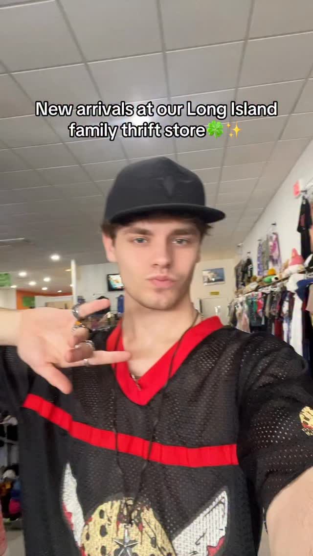 All available now at Fourleaf Thrift Store at 634 Wellwood Ave in Lindenhurst NY!! New arrivals out every day! #thriftfinds #longislandthriftstore #thrifthaul