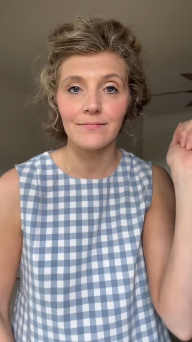 Round two of What Should I Wear!
This time it needs to be colorful. I don’t have a clear favorite. I might even say none of these are working for me.
What do you think? Back to the drawing board?