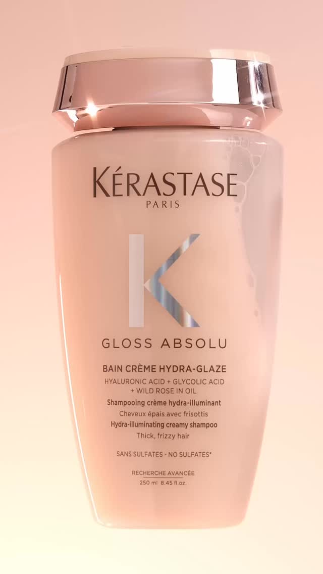 Your first step to an incomparable glow. 🌸 #bellanellabeauty
Meet the Bain Crème Hydra-Glaze: a sulfate-free, hydra-illuminating creamy shampoo specifically for thick, frizzy hair.
Apply to wet hair and massage to experience the rich, creamy texture. Rinse thoroughly to reveal immediate shine and deep hydration.
Because your hair deserves the “Crème de la Crème”.
#Kerastase #GlossAbsolu #HairCare #MirrorShine