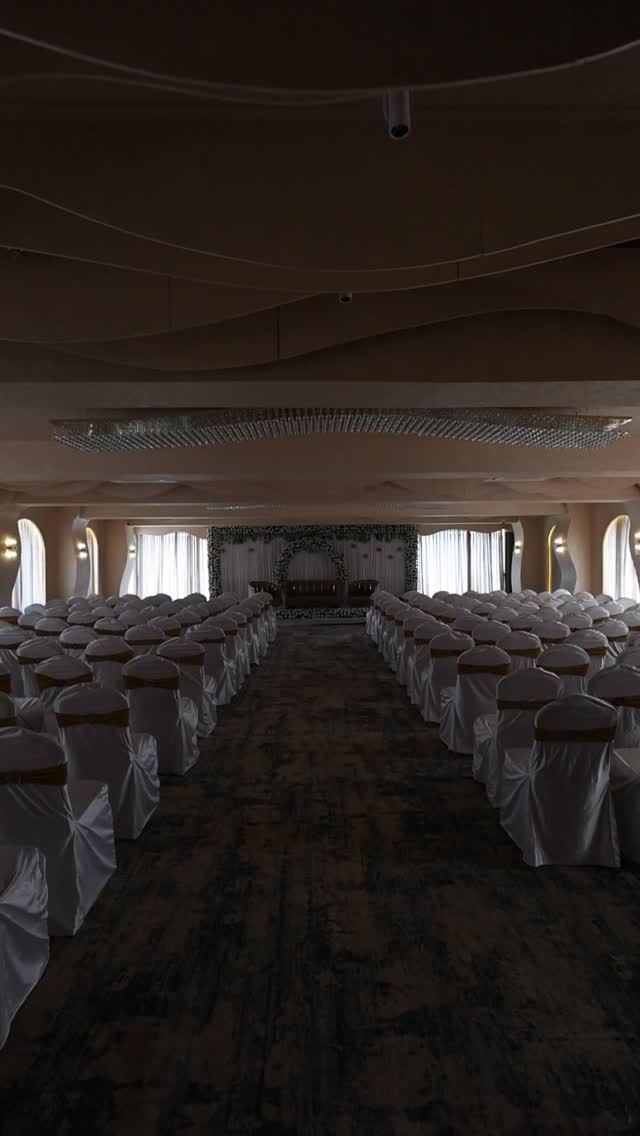 Celebrate life’s special moments at Nova House. Our elegant banquet spaces are designed to make every event unforgettable.
#novahouse #banquets #newrestaurant
#banquetsinmiraroad #premiumhotel
Nova house, banquets in mira road, luxury hotel, new restaurant, places to eat in mira bhayandar, bar,
banquets, Mira Bhayandar road