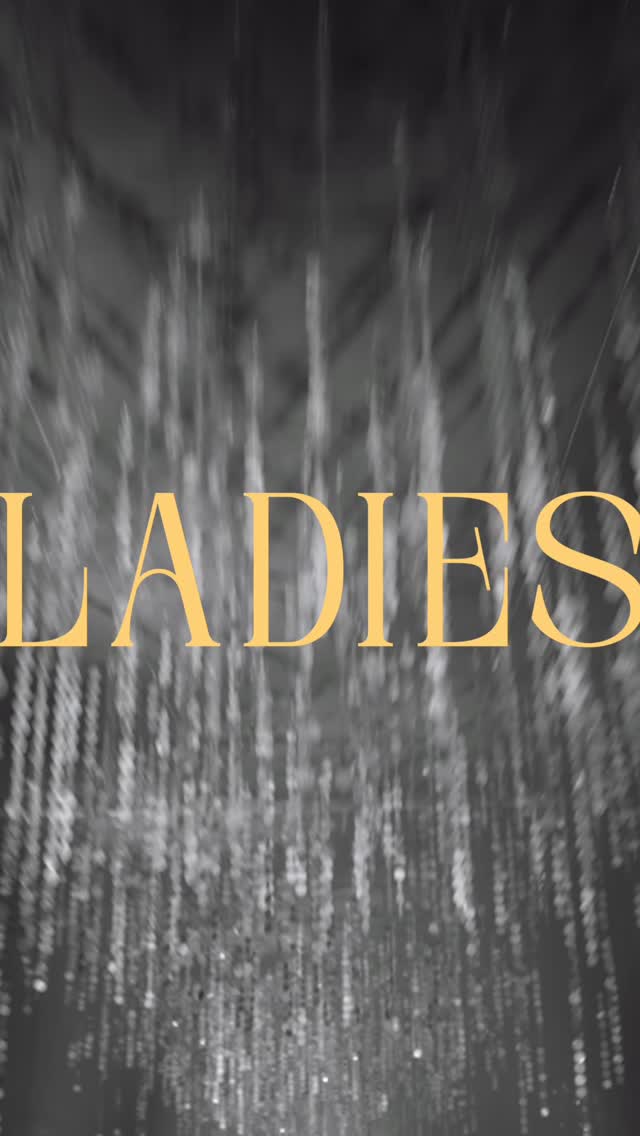 Here’s a glimpse of two absolute cuties lighting up the sangeet… or honestly, should I just call it a full-on banger night?
Planned By @weddings_by_ap
Location: @samayavenueandleisure
#bangalore #reelviral #tamilwedding #wedding #reelstrending