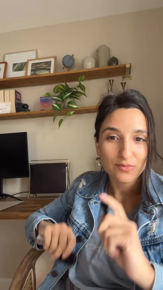 If you don’t have a website or your current one is hard to use… your competitors are getting your clients😮💨
If potential clients can’t quickly find your services, pricing, or how to book, they leave…. & Not because they’re not interested (they clearly are looking around because they want to work with you!) but because it feels confusing or it’s not there.
And the next business with a clean, easy to navigate site gets the sale!
A website isn’t just there to look nice, it should guide people exactly where they need to go and make saying yes easy!
If your site isn’t doing that, it’s costing you more than you think.
DM us; we’d love to help🫶🏻