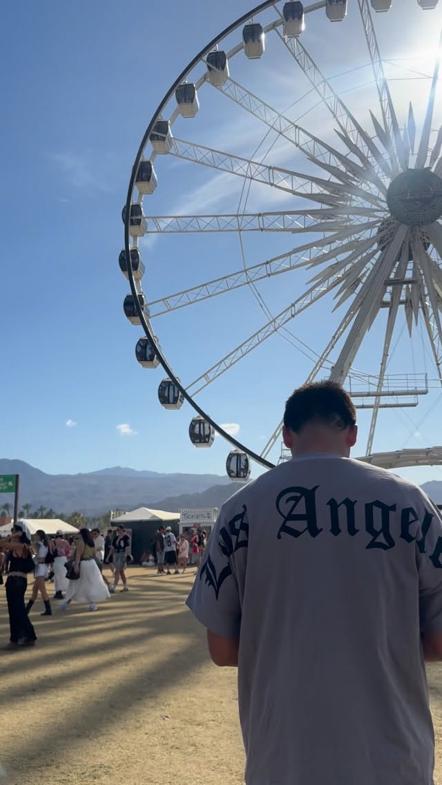 Spotted at Coachella 👀
Boxy tees available now! 📦👕
#eightyeightbrand #losangeles #streetwear #coachella #boxytees