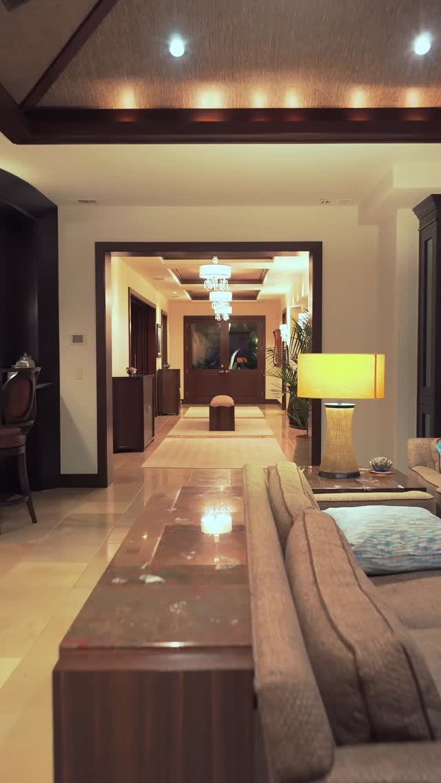 Laueki Ocean and Fairway Estate in the evening is the vibe we all need.