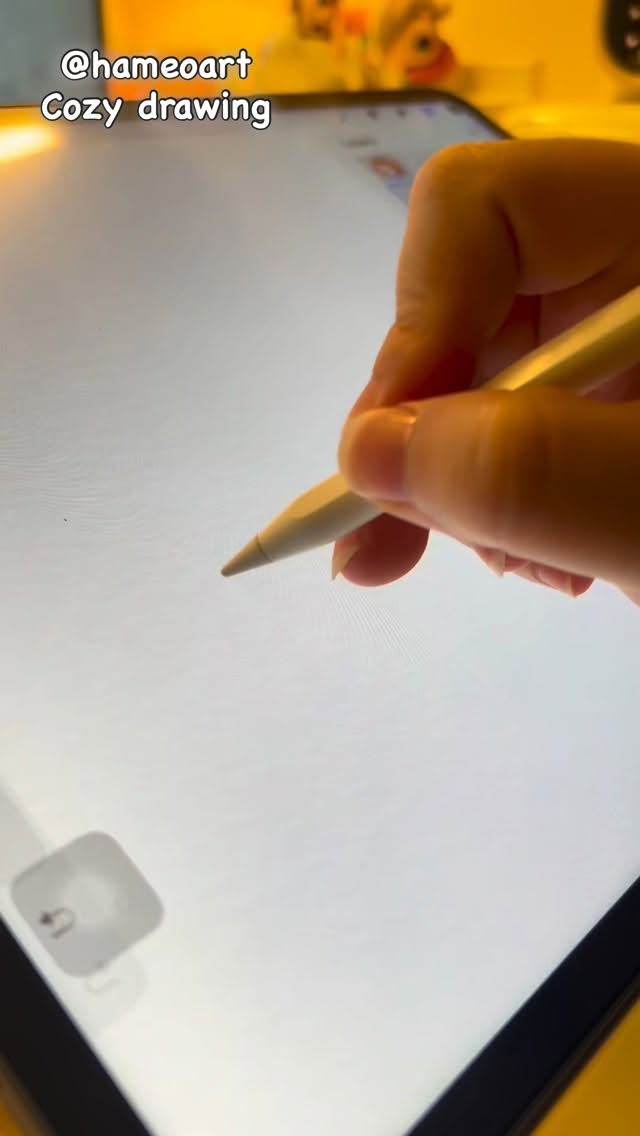 Do you love her hair color? 🥰 Enjoy cozy time with me ☕️🎵
#cozydrawing #childrenillustrator #kidlitartist #easydrawingideas