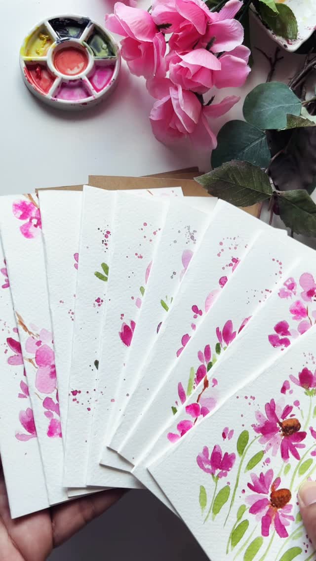 Pretty pink watercolor floral greeting cards to ward off Monday blues🌸🌷 A select few are still available at the lovely @makermarketcollective handmade store in Port Credit in case you want to share the joy of these with a loved one✨ Wishing you a happy and creative week ahead ❤️
.
.
.
#watercolor #greetings #watercolorflorals #looseflorals #handmadewithlove