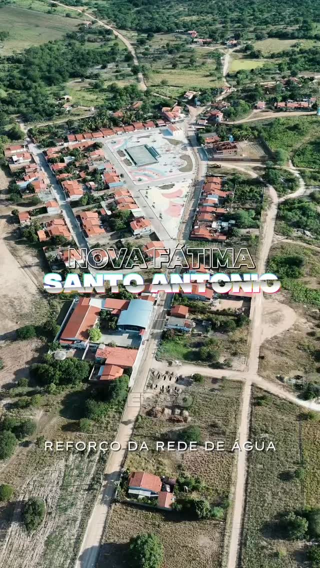Recebi com muita alegria o vídeo de Landinho, vereador de Nova Fátima, e de seu Jorg Matos, liderança comunitária, celebrando uma conquista muito importante para o povoado de Santo Antônio e comunidades da região.
Foram 9 km de substituição da rede de água, com a troca da tubulação por canos de 150 mm, fortalecendo o abastecimento e melhorando o atendimento para cerca de 2.400 ligações. Uma obra que chega para enfrentar um problema antigo e garantir mais dignidade para as famílias, que sofriam com a precariedade no fornecimento de água.
Fico feliz em ter somado nessa luta ao lado do deputado federal Afonso Florence, do governador Jerônimo Rodrigues, da Embasa, da Prefeitura de Nova Fátima e das lideranças locais que não mediram esforços para essa conquista acontecer.
Água é direito, é cuidado com a vida e é compromisso com a nossa gente. Seguimos trabalhando para levar mais qualidade de vida ao povo baiano, especialmente para quem mais precisa.
Meu abraço carinhoso a Landinho, a seu Jorg Matos e a todo o povo de Santo Antônio. Essa vitória é de vocês!