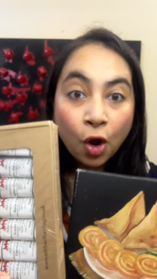 Oil painting kar rahe ho aur phir bhi struggle ho raha hai? 😭
Problem talent nahi… basics hai 😌
Save this before your next painting 🎨👇
Comment ‘OIL’ for product details
#artreel #oilpainting #arttips #artbasics #art
O