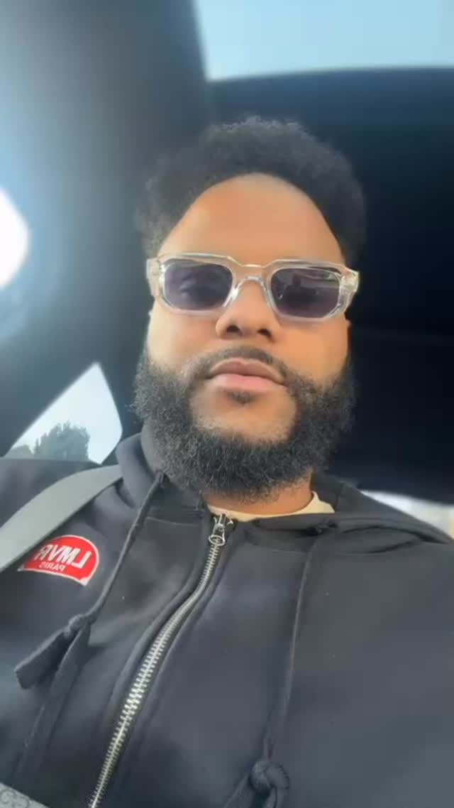 đ„ Câest confirmĂ© !
Dans cette vidĂ©o, MC Dilz confirme sa prĂ©sence au Théùtre de Verdure Ă Nice le 2 mai 2026 pour le Kooltura Festival đ€đ„
VĂ©ritable ambassadeur de la joie de vivre capverdienne, MC Dilz est un amoureux inconditionnel de ses racines et de lâart de faire la fĂȘte đđšđ»
Plus quâun MC, câest un vĂ©ritable chef dâorchestre de lâambiance, capable de crĂ©er un lien unique avec le public.
PrĂ©parez-vous⊠lâambiance promet dâĂȘtre incroyable !
đ Théùtre de Verdure â Nice
đ
2 mai 2026
đ„ EstĂĄ confirmado!
Neste vĂdeo, MC Dilz confirma a sua presença no Théùtre de Verdure em Nice no dia 2 de maio de 2026 para o Kooltura Festival đ€đ„
Verdadeiro embaixador da alegria de viver cabo-verdiana, MC Dilz Ă© um apaixonado incondicional pelas suas raĂzes e pela arte de fazer festa đđšđ»
Mais do que um MC, Ă© um verdadeiro maestro da animação, capaz de criar uma ligação Ășnica com o pĂșblico.
Prepare-se⊠a energia promete ser incrĂvel!
đ Théùtre de Verdure â Nice
đ
2 de maio de 2026
#koolturafestival #evenement #nice06cĂŽtedazur #theatredeverdure