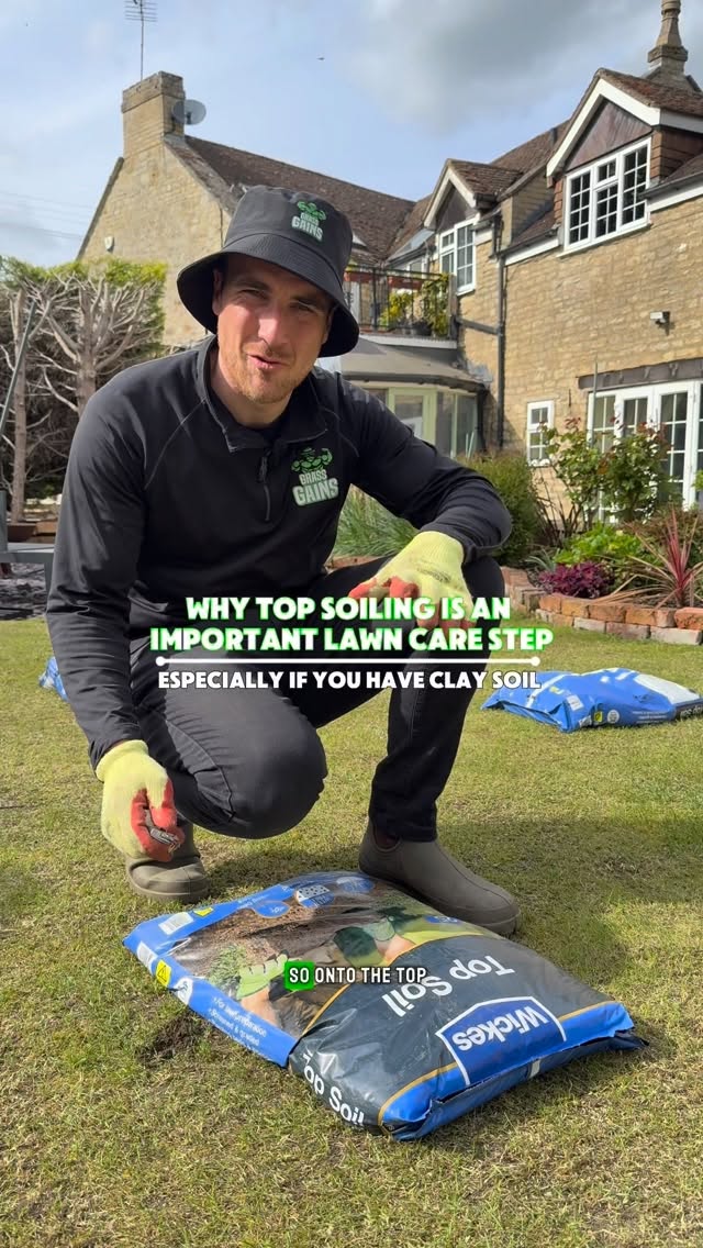 If you’re dealing with heavy clay soil, you can mix quality topsoil with kiln-dried sand to improve drainage, boosts root growth, and create the perfect bed for the grass seed to germinate.
Why use topsoil?
✔️ Adds essential nutrients
✔️ Improves soil structure
✔️ Helps seed germinate faster
✔️ Levels uneven ground
Whether you’re overseeding or doing a full lawn renovation, this step makes ALL the difference.
Lawn Care | Lawn Renovation | Top soil | Clay Soil | grass seed