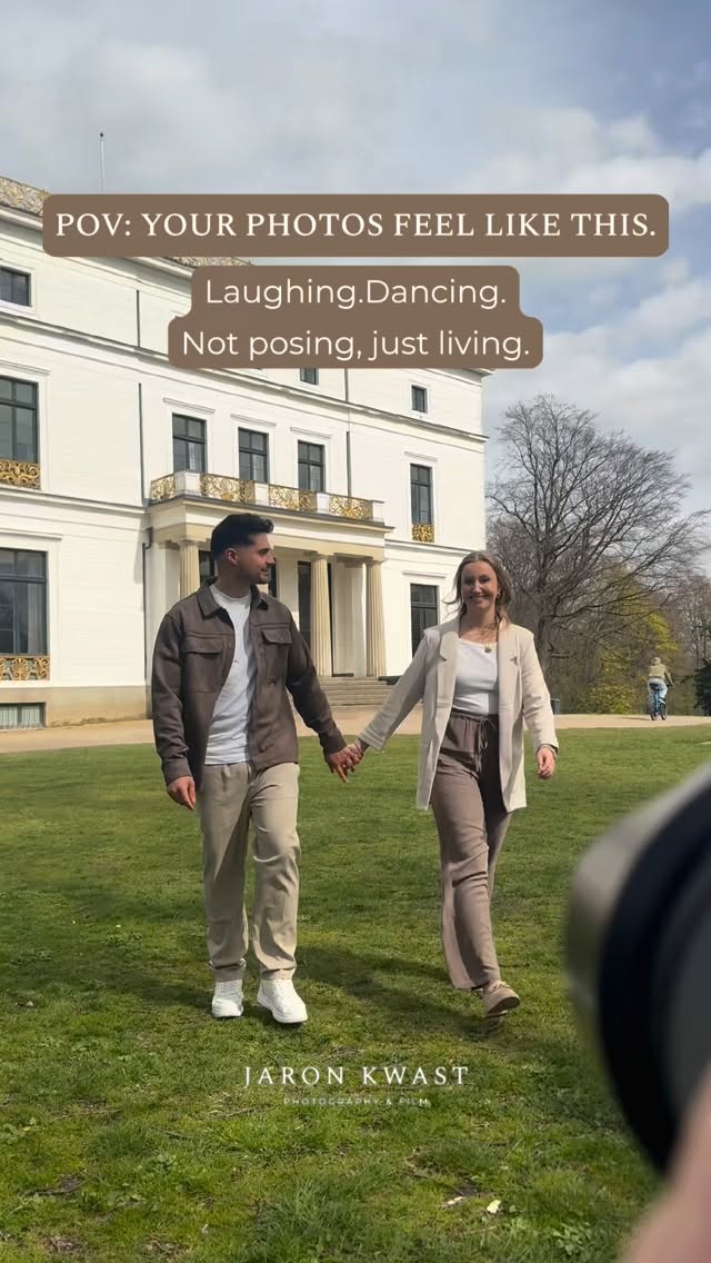 Das ist dein Zeichen, nicht länger über deine Fotos nachzudenken.
Du musst nicht wissen, wie man posiert.
Du darfst einfach fühlen.
Speicher dir das für dein zukünftiges Shooting.
Oder schick es an deinen Lieblingsmenschen. 🤍
#coupleshoot
#engagementshoot
#weddingphotographer
#paarshooting
#hochzeitsfotografhamburg