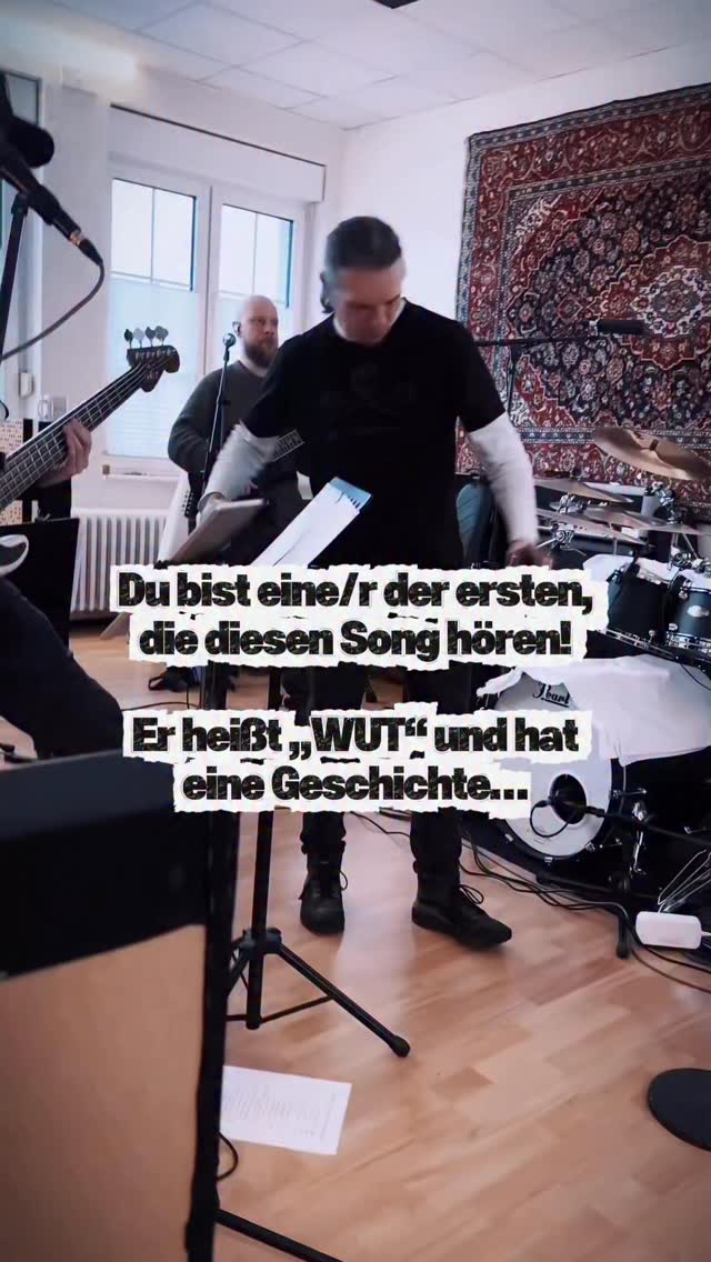 Wenn du diesen Song fühlst, bin ich mit diesem Thema schon mal nicht mehr alleine 😅 - in 4 Tagen kann „WUT“ überall gestreamt werden und außerdem gehört er natürlich fest zur Setliste der „KREUZWEGE“-Tour. Hier schlagen wir als nächstes auf - und ihr müsst alle vorbeikommen 🤜🏼🤛🏼😎
17.04. Cham*
18.04. Rehau*
19.04. Burscheid*
24.04. Lübeck*
25.04. Vechta*
*mit TEMPLEMIND
30.05. Rock unterm Hünstollen (bei Göttingen)
12.07. Arena auf Ewald (Herten, support für ACCEPT)
04.09. Jena
05.09. Köln
12.11. Weinheim
13.11. Übach-Palenberg
2027
22.01. Berlin
23.01. Schwerin
03.04. Kaiserslautern
Wer ist wo am Start?
Tickets gibts auf www.thomasgodoj.de oder eventim!